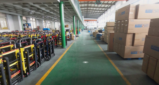 電動爬樓輪椅工廠